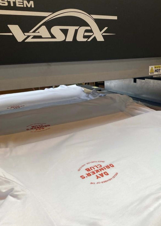 Daydrinker's Club Tee hvid